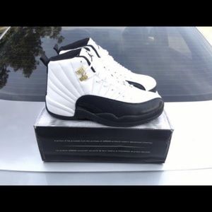 JUST BOUGHT IT 1 WEEK AGO( wrong size)9.5